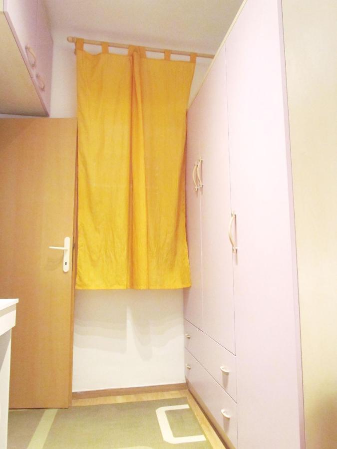 Center Studio Apartment Пула Экстерьер фото